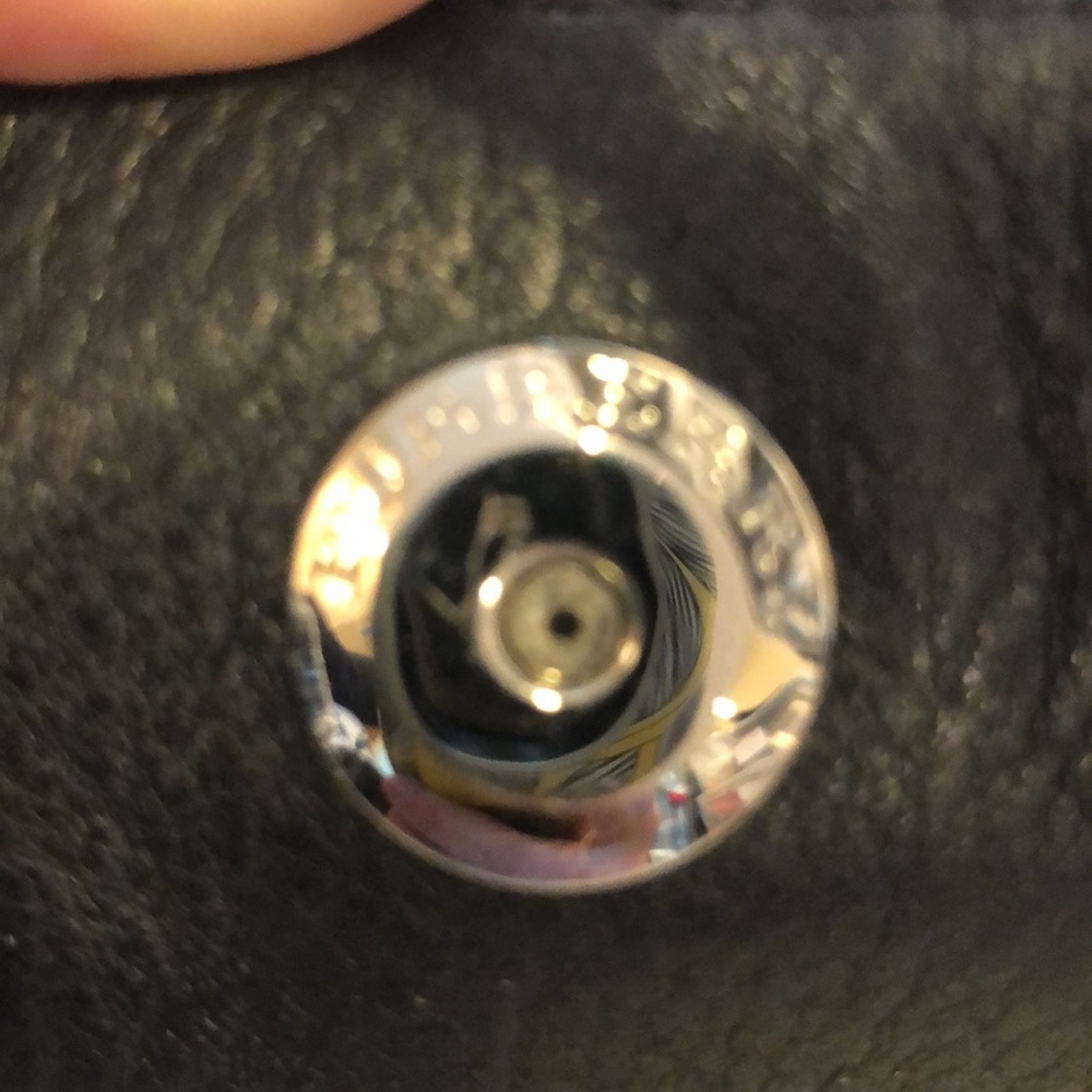 NWT Burberry black leather Maidstone medium tote - Picture 11 of 13